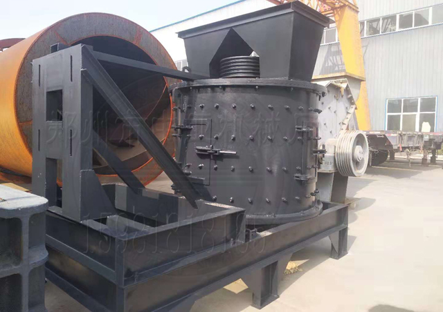 立轴板锤制砂机